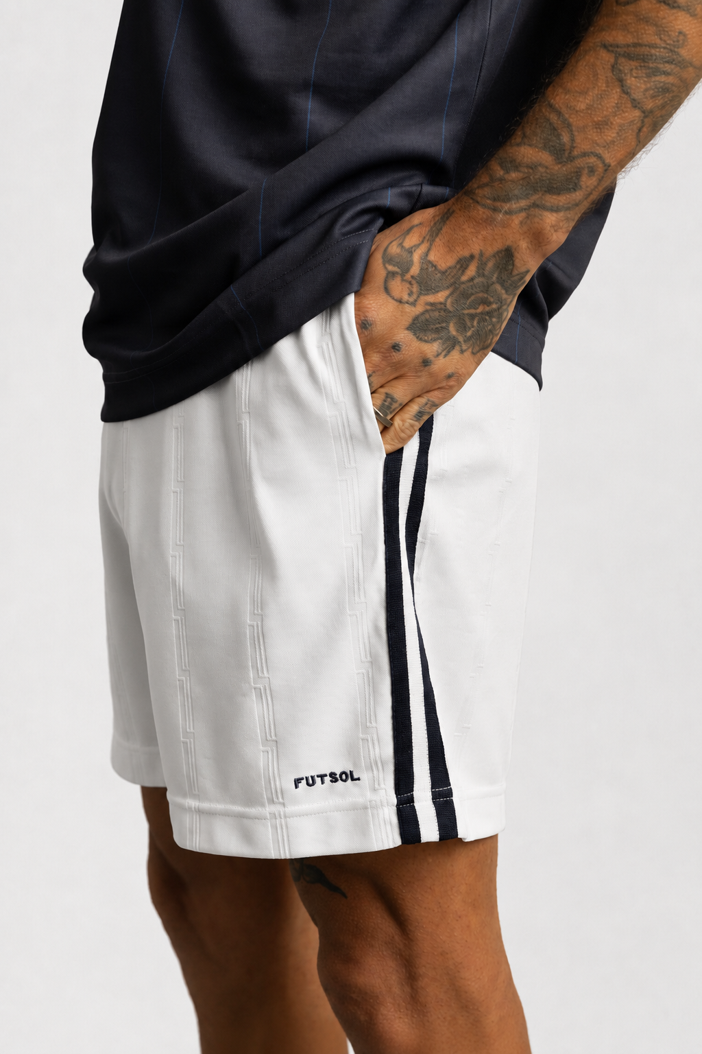 Player Shorts Ecru